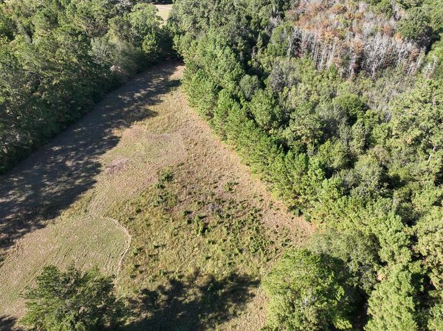 2357 County Road 4850, Warren, TX 77664