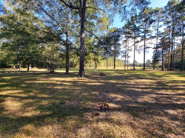 2357 County Road 4850, Warren, TX 77664