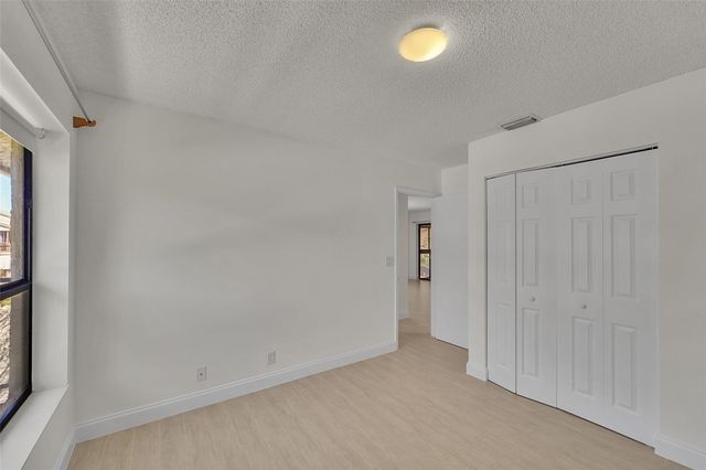 3529 NW 35 1606, Coconut Creek, FL 33066