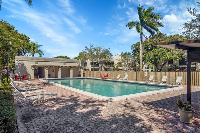 3529 NW 35 1606, Coconut Creek, FL 33066