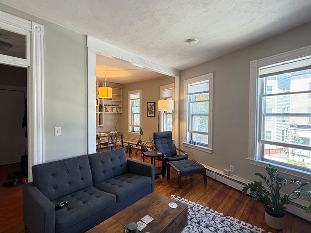 162 Hampshire 3, Cambridge, MA 02139