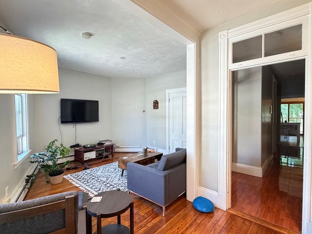 162 Hampshire 3, Cambridge, MA 02139
