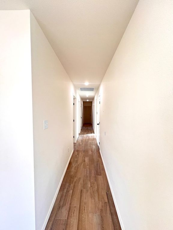 Image 9 of property listing at 2516 Waco Street, San Angelo, TX 76901