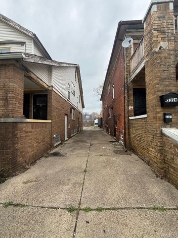 2330 W Buena Vista Street, Detroit, MI 48238
