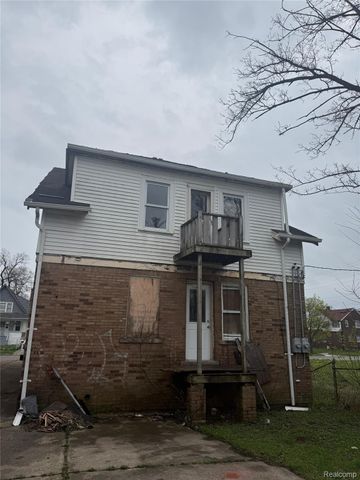2330 W Buena Vista Street, Detroit, MI 48238