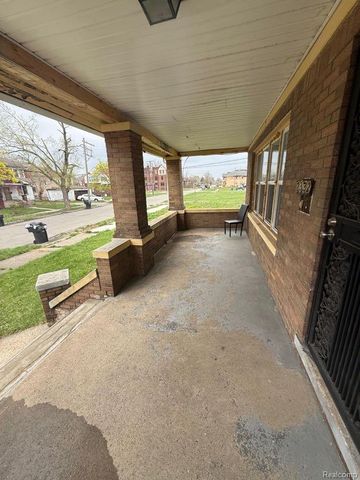 2330 W Buena Vista Street, Detroit, MI 48238
