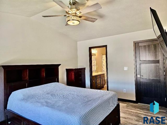 7717 S Townsley Ave Avenue 4, Sioux Falls, SD 57108