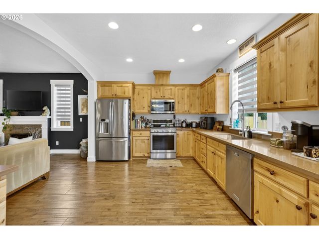 8615 Se 55TH Ave, Portland, OR 97206