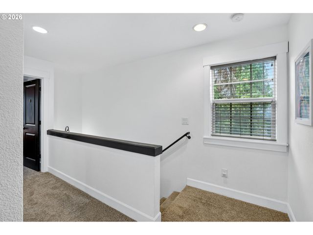 8615 Se 55TH Ave, Portland, OR 97206