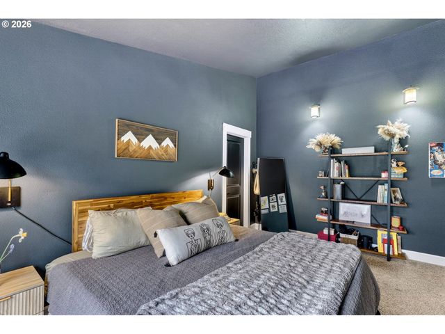 8615 Se 55TH Ave, Portland, OR 97206