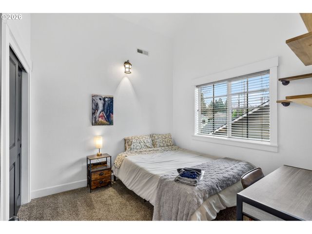 8615 Se 55TH Ave, Portland, OR 97206