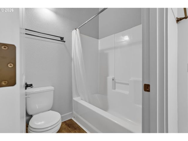 8615 Se 55TH Ave, Portland, OR 97206