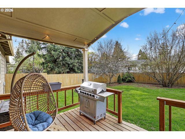 8615 Se 55TH Ave, Portland, OR 97206