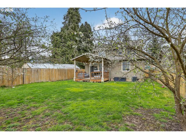 8615 Se 55TH Ave, Portland, OR 97206