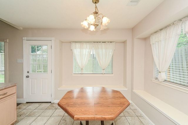 19715 Lindenfield Court, Katy, TX 77449