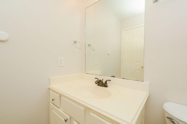 19715 Lindenfield Court, Katy, TX 77449