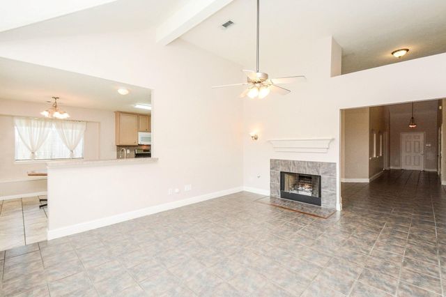 19715 Lindenfield Court, Katy, TX 77449