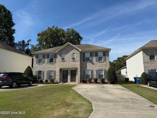 4232 Brook Creek Lane B, Greenville, NC 27858