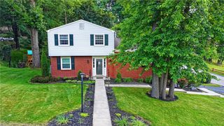107 Loire Valley Dr, Shaler, PA 15209