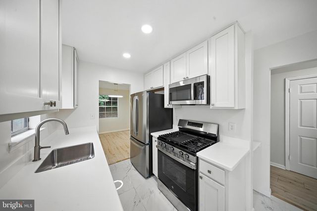 4362 VARNUM PL NE, Washington, DC 20017