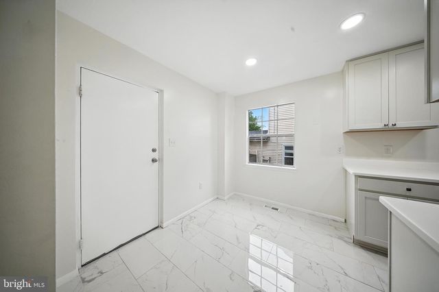 4362 VARNUM PL NE, Washington, DC 20017