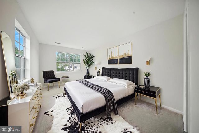 4362 VARNUM PL NE, Washington, DC 20017