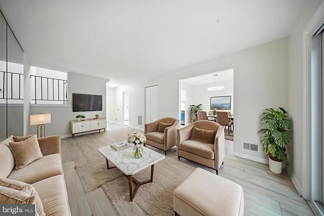 4362 VARNUM PL NE, Washington, DC 20017