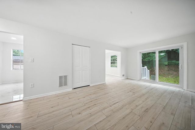 4362 VARNUM PL NE, Washington, DC 20017