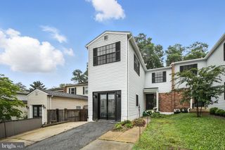 4362 VARNUM PL NE, Washington, DC 20017