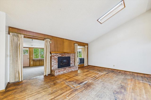 1776 Golf Course Road, Bayside South, CA 95524