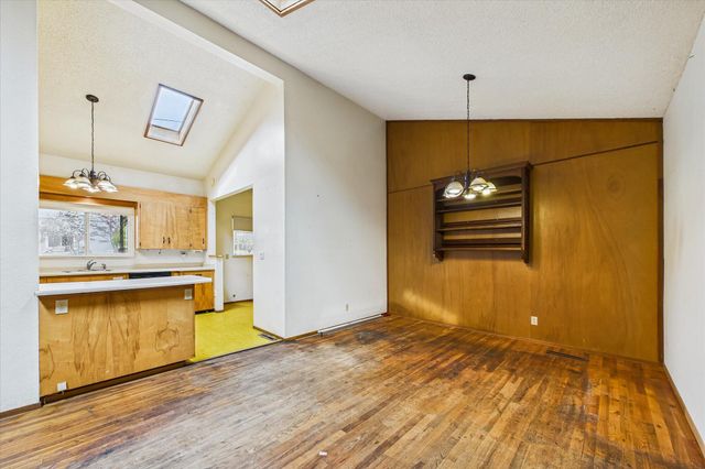 1776 Golf Course Road, Bayside South, CA 95524