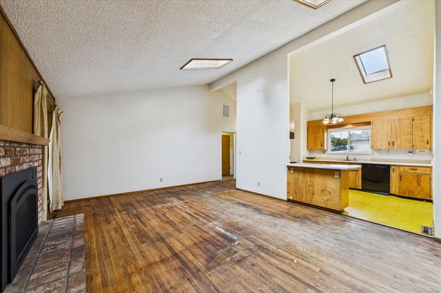 1776 Golf Course Road, Bayside South, CA 95524