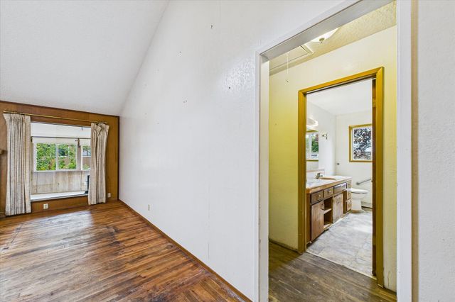 1776 Golf Course Road, Bayside South, CA 95524