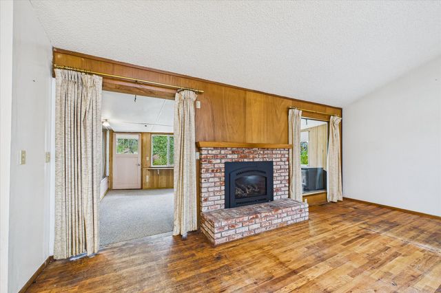 1776 Golf Course Road, Bayside South, CA 95524