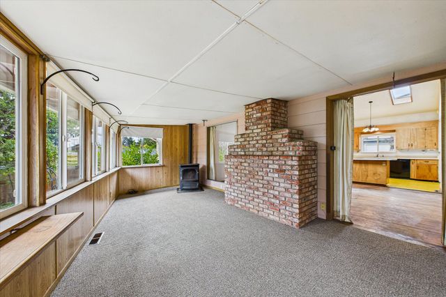 1776 Golf Course Road, Bayside South, CA 95524