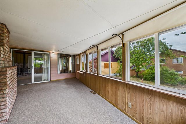 1776 Golf Course Road, Bayside South, CA 95524