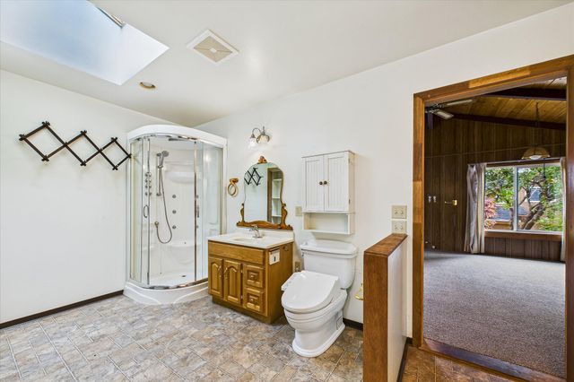 1776 Golf Course Road, Bayside South, CA 95524