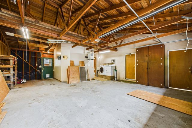 1776 Golf Course Road, Bayside South, CA 95524