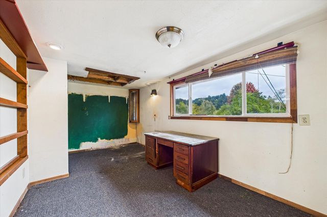 1776 Golf Course Road, Bayside South, CA 95524