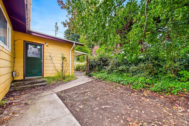 1776 Golf Course Road, Bayside South, CA 95524