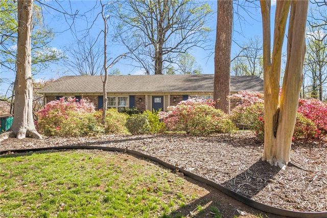 1104 Lamp Post Lane, Greensboro, NC 27410