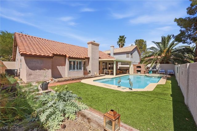 1613 Santa Lucia Drive, North Las Vegas, NV 89031