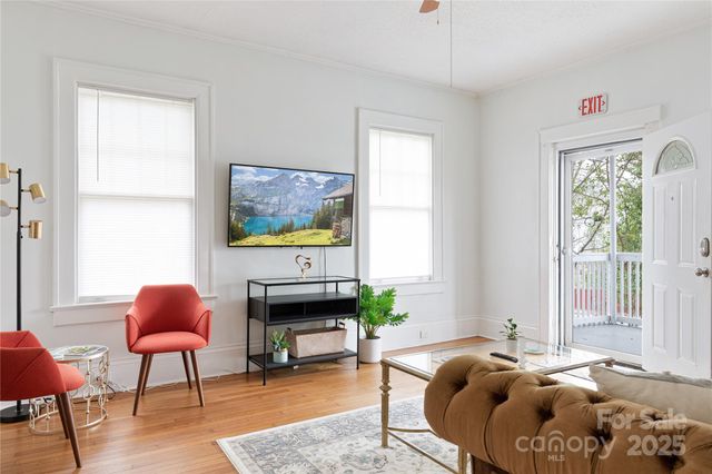 1534 Jennings Street, Charlotte, NC 28216