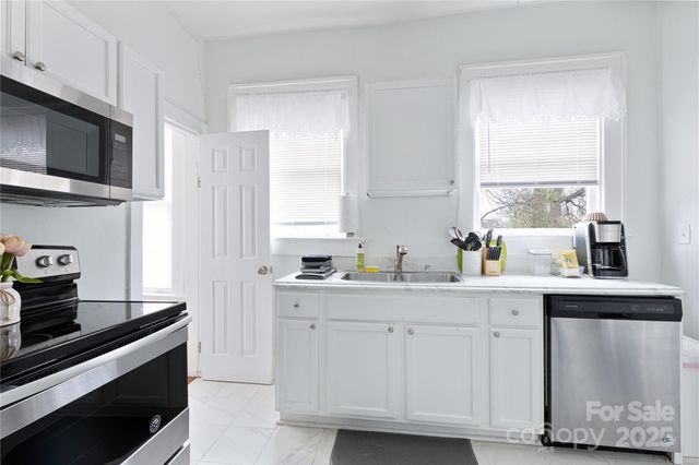 1534 Jennings Street, Charlotte, NC 28216