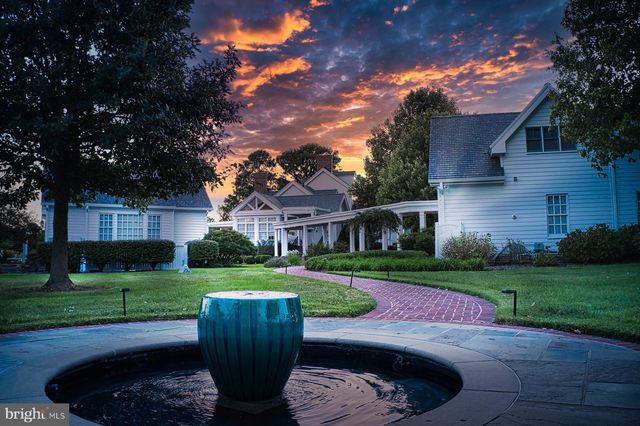 5289 FERRY NECK RD, Royal Oak, MD 21662