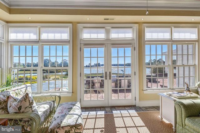 5289 FERRY NECK RD, Royal Oak, MD 21662