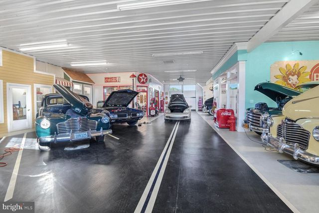 5289 FERRY NECK RD, Royal Oak, MD 21662