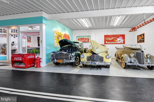 5289 FERRY NECK RD, Royal Oak, MD 21662