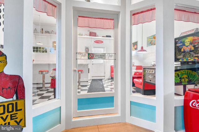 5289 FERRY NECK RD, Royal Oak, MD 21662