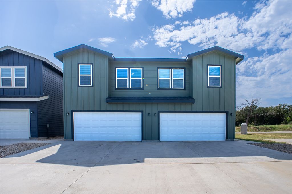 3501 Renfro 417, Burleson, TX 76028
